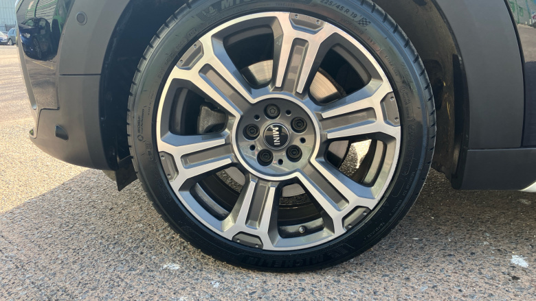 MINI Countryman 2.0 Cooper S Exclusive ALL4 5dr Auto Petrol Hatchback